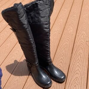 Women's Black Knee-High Boots